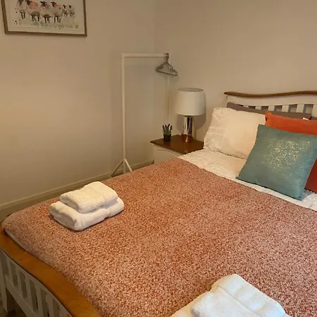 Seid Bo - Sleeps 6 -private 6 Person Wood Burning Hottub Burnfoot