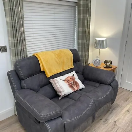 Apartment Seid Bo - Sleeps 6 -private 6 Person Wood Burning Hottub