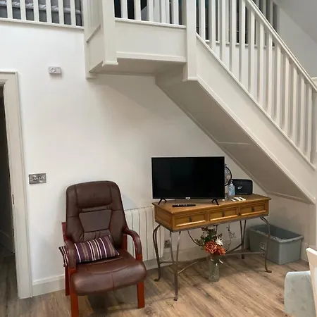 Seid Bo - Sleeps 6 -private 6 Person Wood Burning Hottub Burnfoot