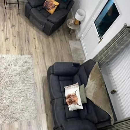 Apartment Seid Bo - Sleeps 6 -private 6 Person Wood Burning Hottub Burnfoot