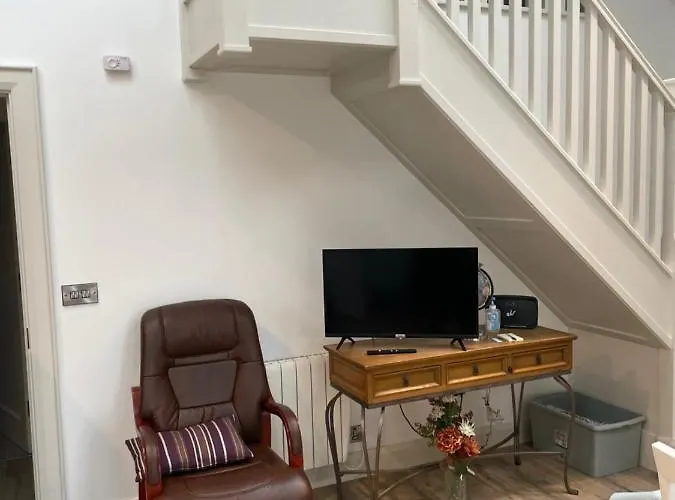 Seid Bo - Sleeps 6 -private 6 Person Wood Burning Hottub Burnfoot