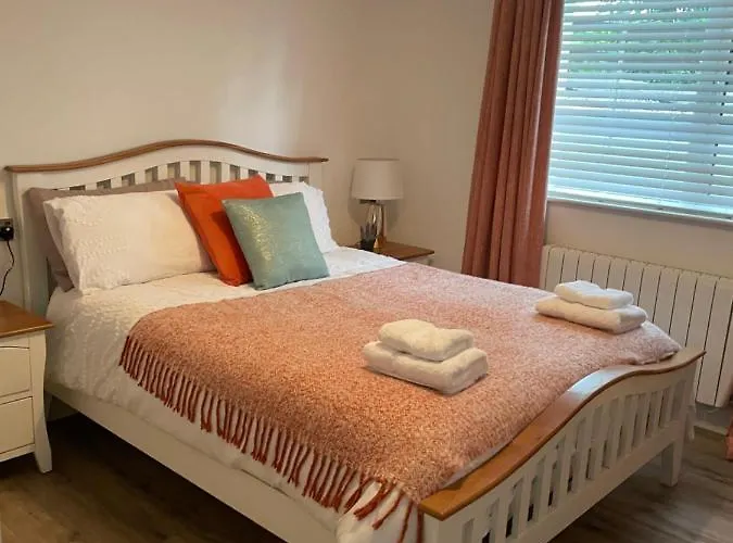 Seid Bo - Sleeps 6 -private 6 Person Wood Burning Hottub Burnfoot